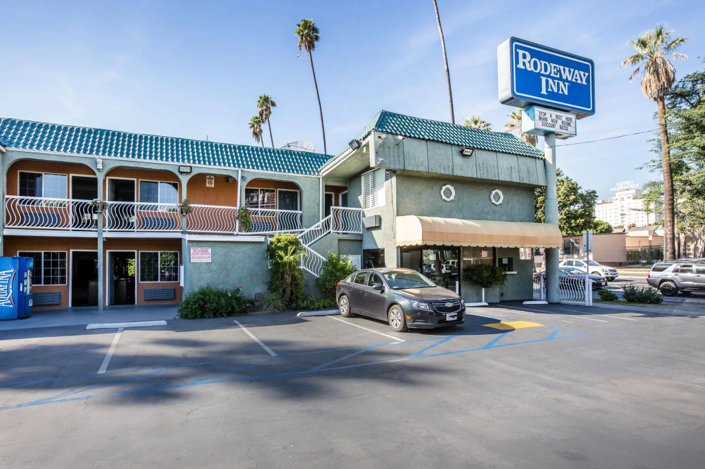 photo 1 of Hotel H-Wood