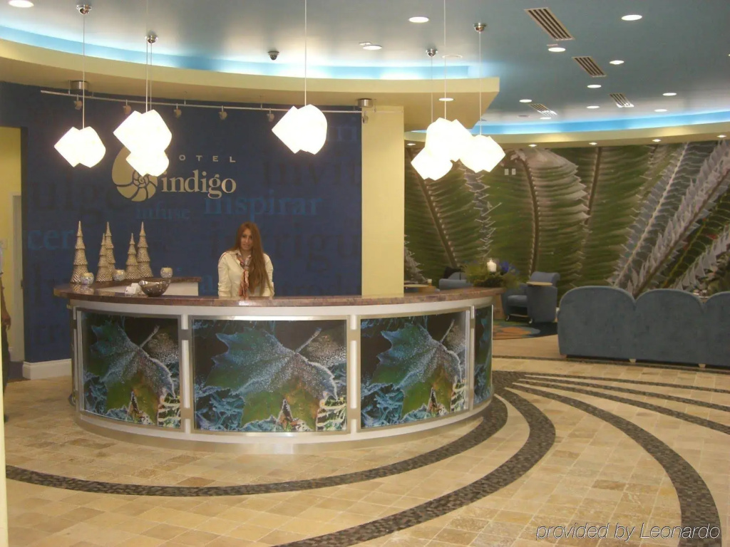 photo 1 of Miami Lakes Hotel and Golf