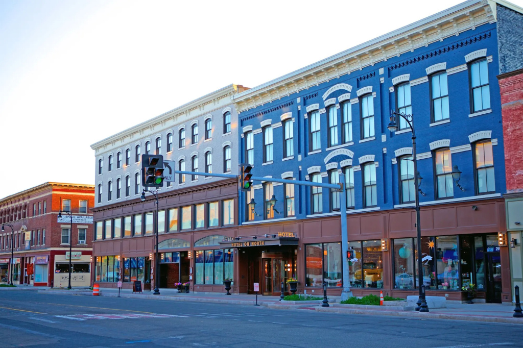 photo 1 of Hotel On North