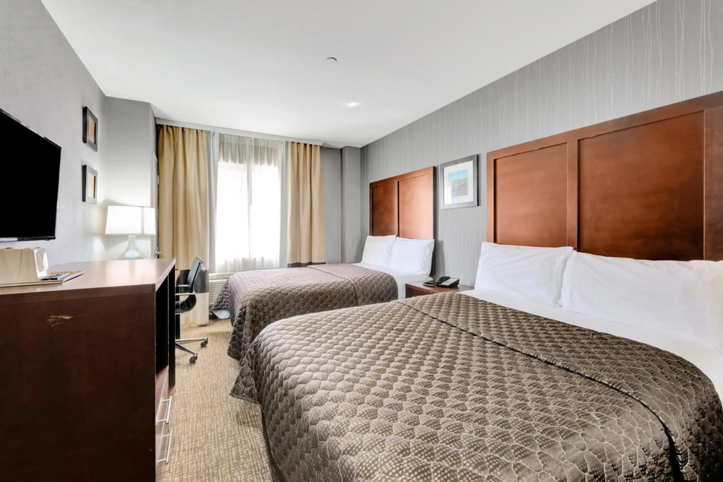 photo 1 of Hotel Pergola JFK Airport