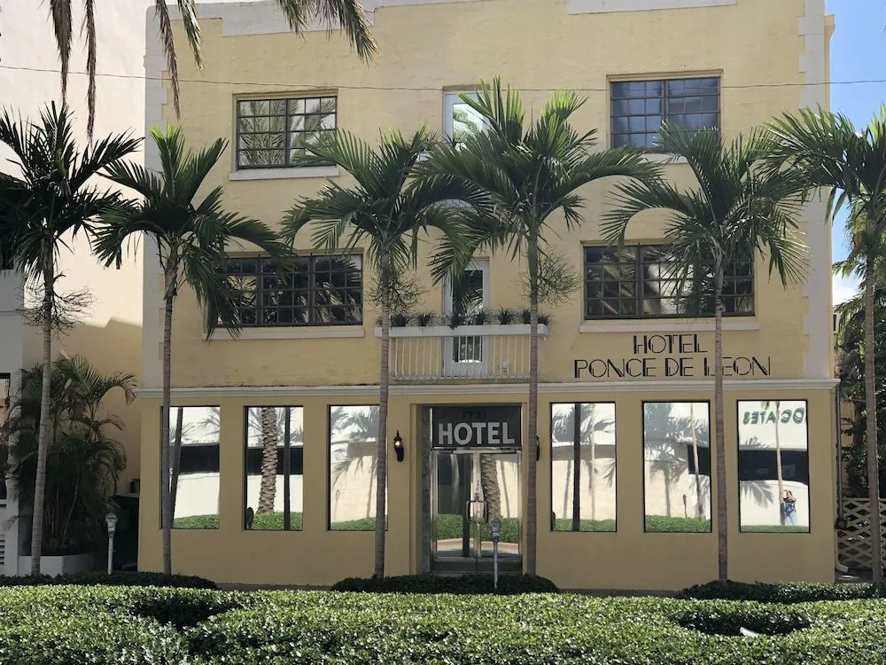 photo 1 of Hotel Ponce de Leon