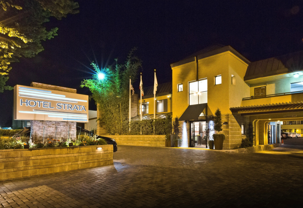 photo 1 of Hotel Strata