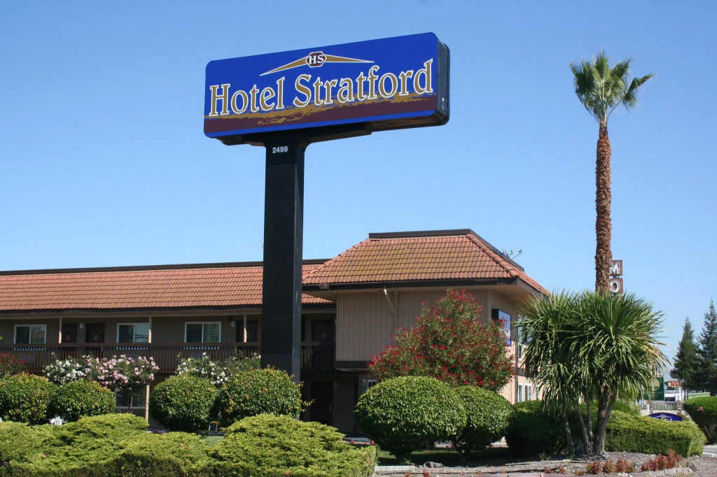 photo 1 of WAFER 450 Hotel
