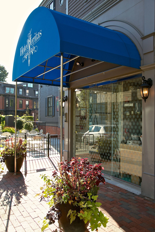 photo 1 of Hotel Veritas