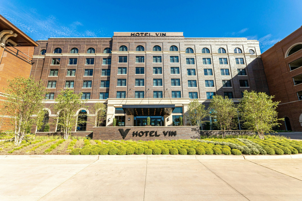 photo 1 of Hotel Vin, Grapevine, Autograph Collection