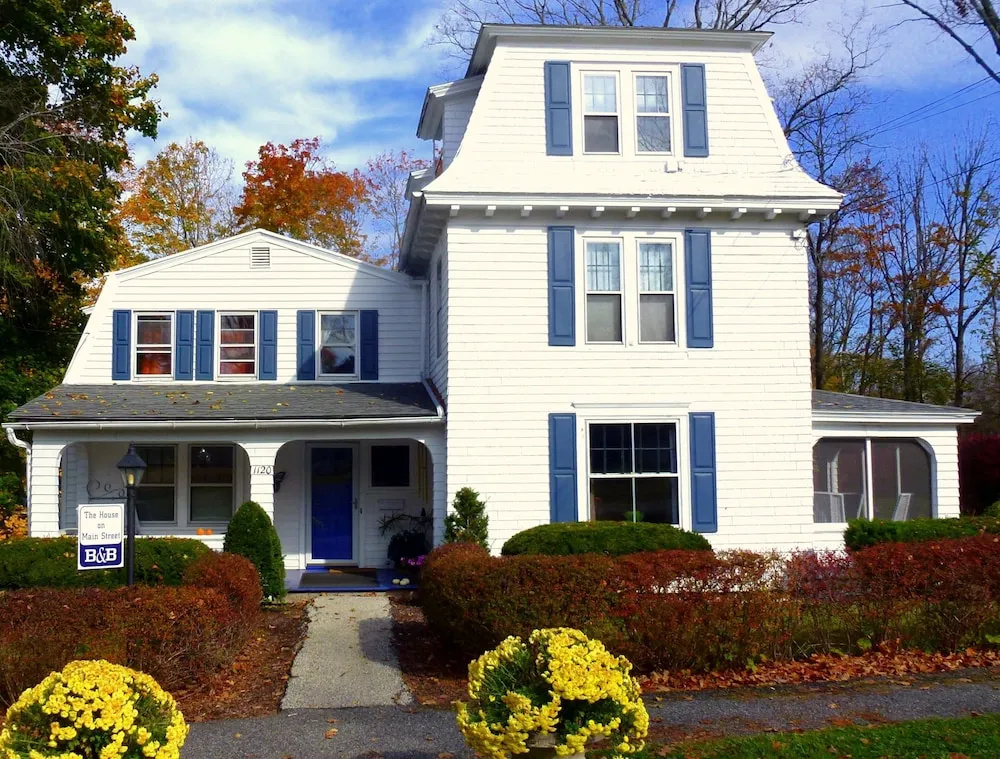 photo 1 of House On Main Street