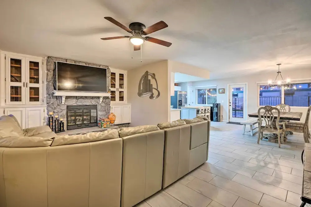 photo 1 of Mesa Home w/ Outdoor Pool - 2 Mi to Sloan Park!
