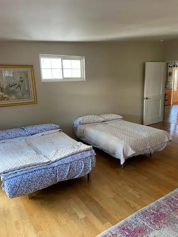 photo 1 of House, walking distance from Universal Studios