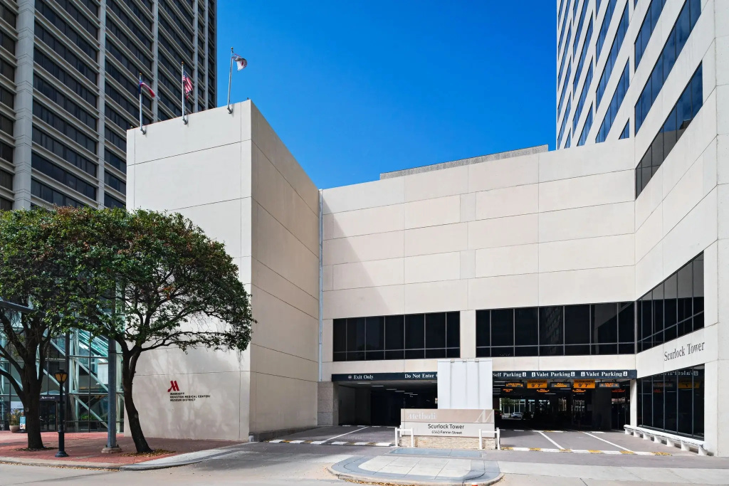 photo 1 of Houston Marriott Medical Center/Museum District