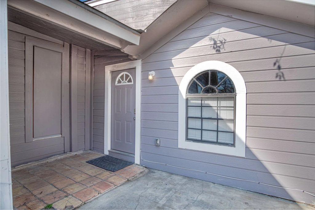 photo 1 of Remodeled Guest House Near Downtown/military Base