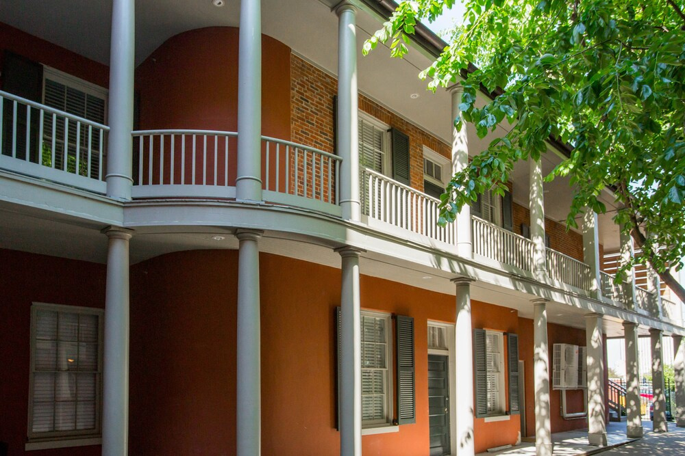 photo 1 of Howard Hardy House