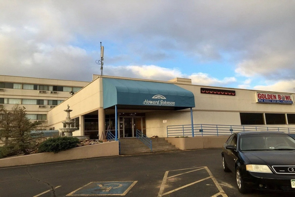 photo 1 of Howard Johnson by Wyndham Denver West