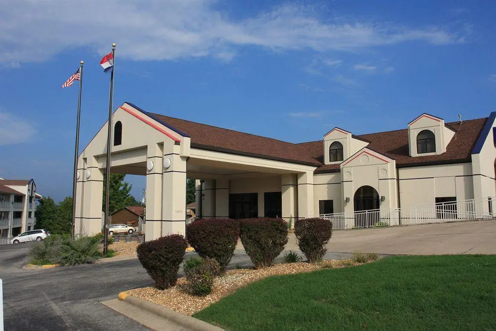 photo 1 of Howard Johnson Branson