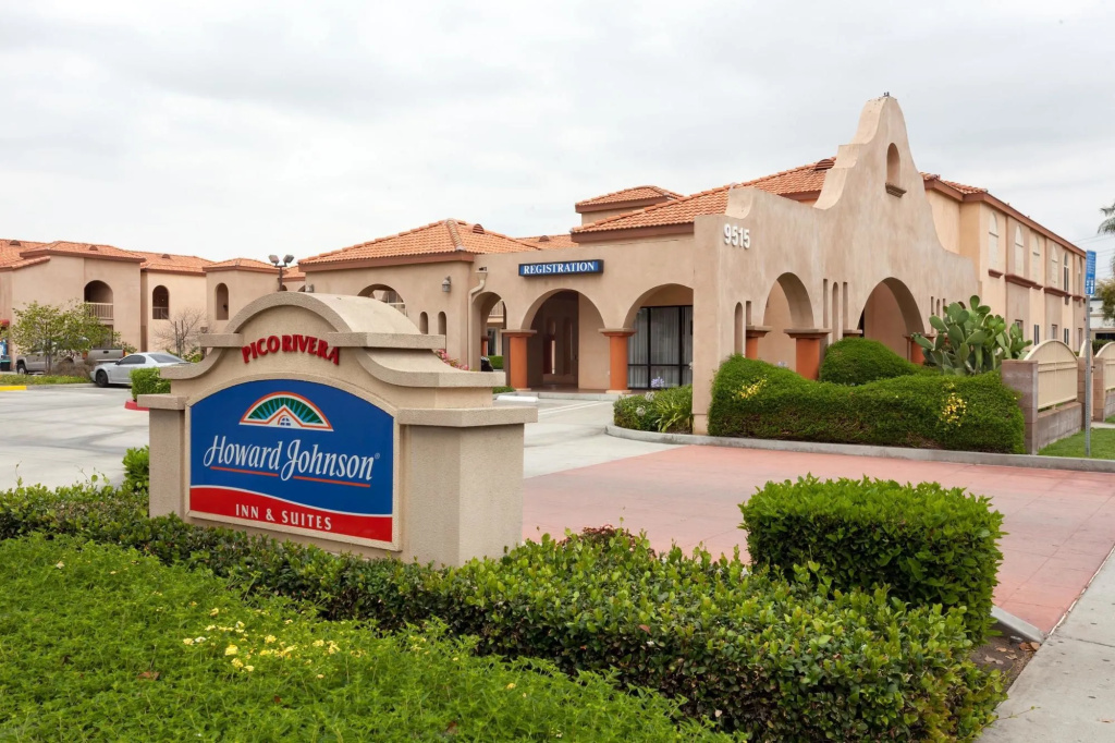 photo 1 of Howard Johnson Inn And Suites Pico Rivera