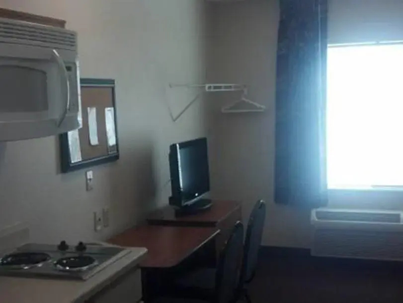 photo 1 of Howard Johnson Las Vegas