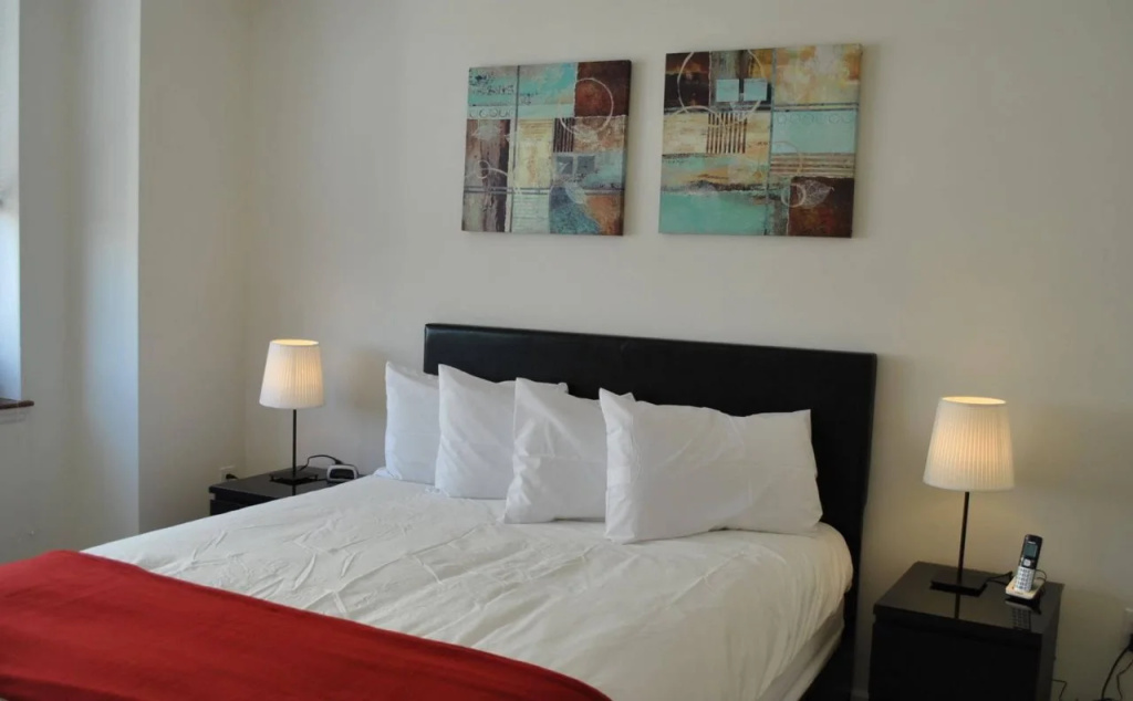photo 1 of Hudson Suites at Newport
