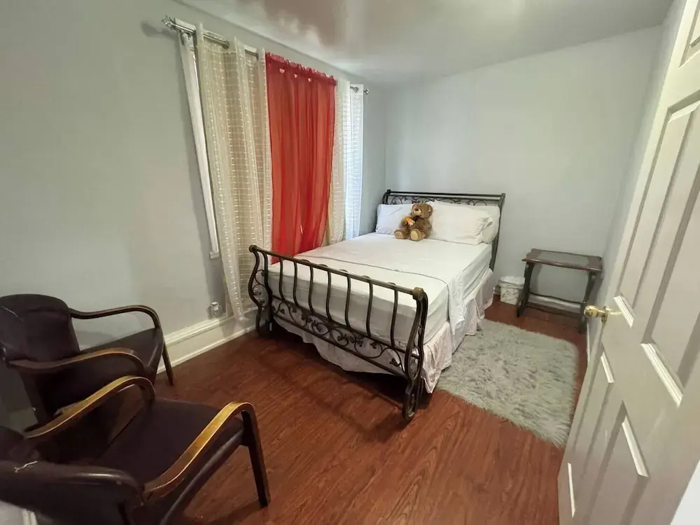 photo 1 of Huge 3 Bedrooms Apt 15 Minutes to NY City