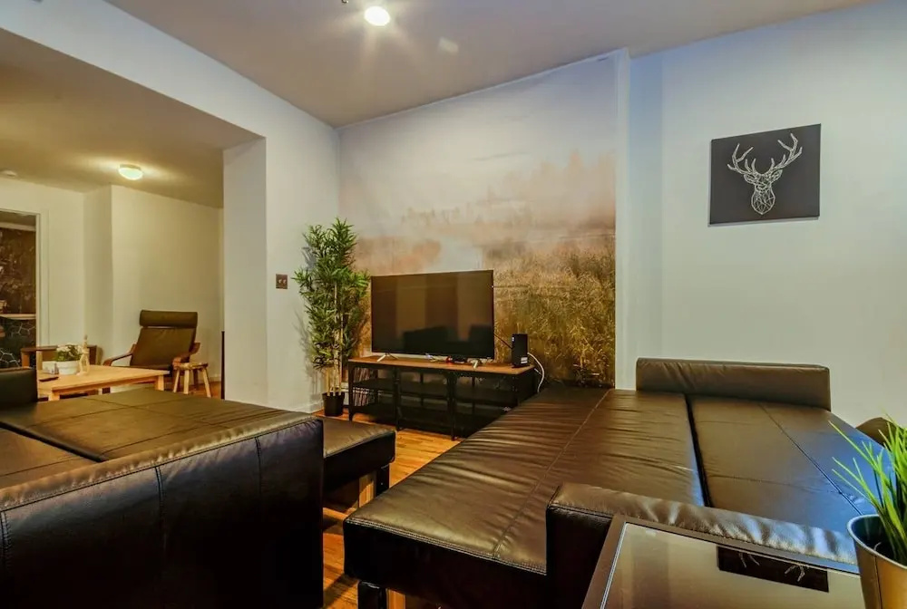 photo 1 of Huge & Cozy 3BR 2BA House 15m to Times Square