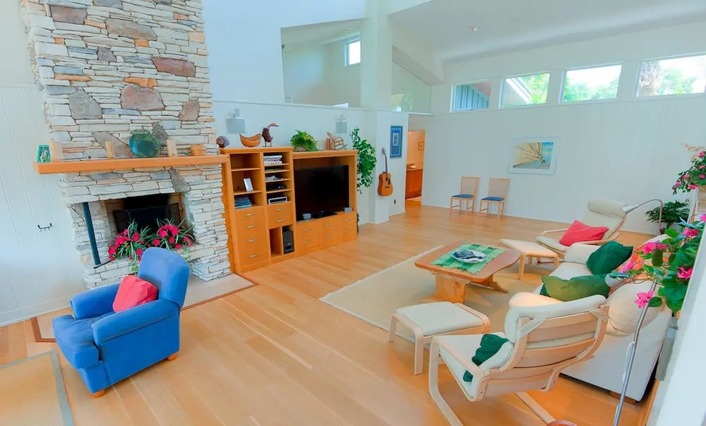 photo 1 of Hunters Point Apartment 6