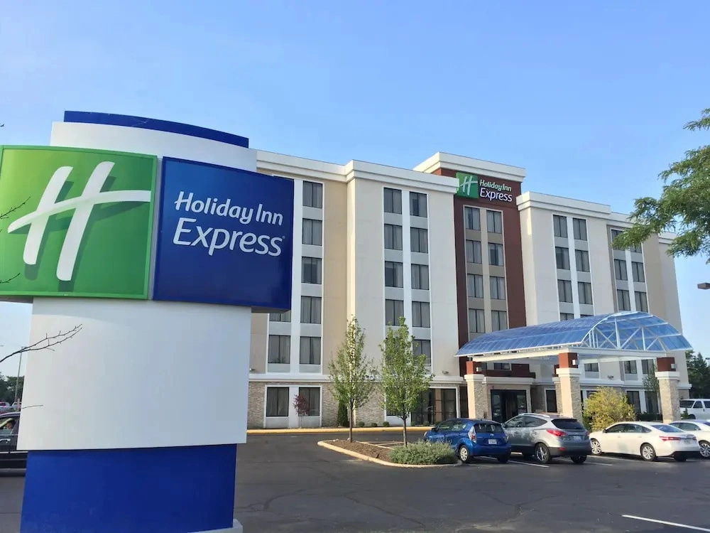 photo 1 of Hyatt Place Arlington Heights
