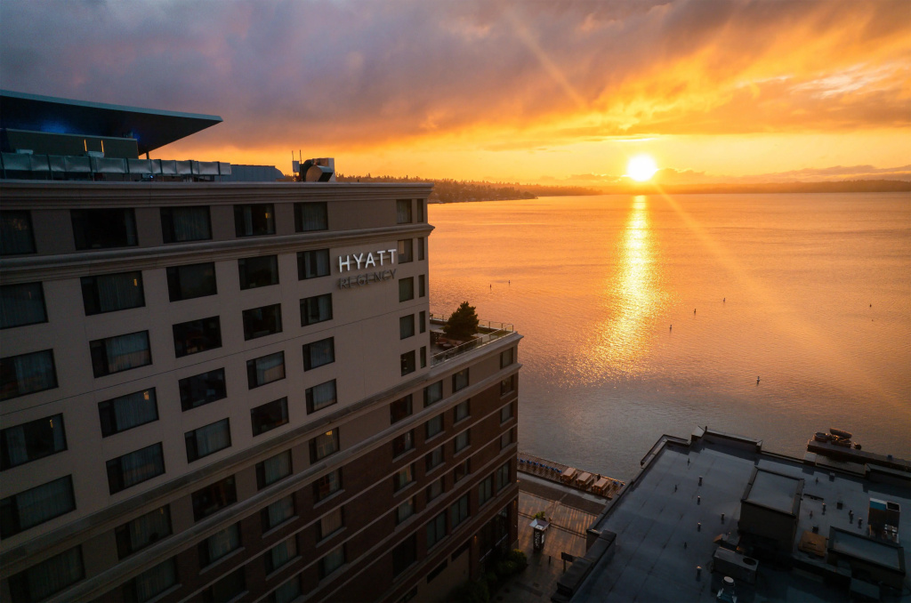 photo 1 of Hyatt Regency Lake Washington at Seattle’s Southport