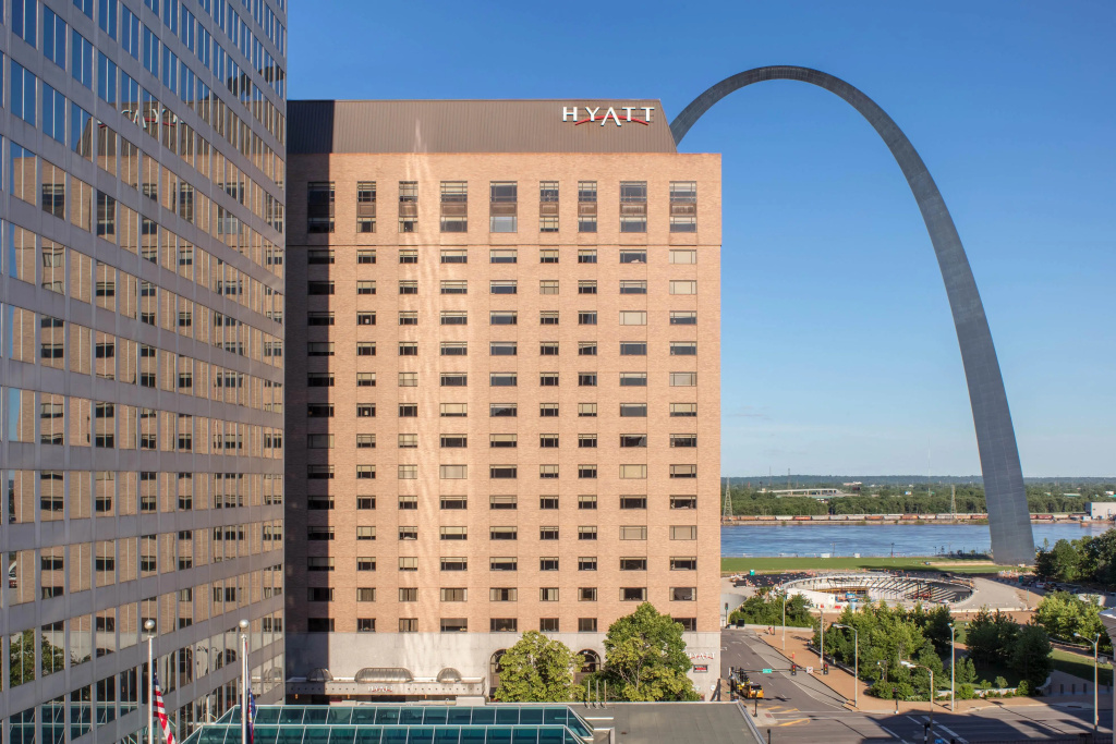 photo 1 of Hyatt Regency St. Louis at The Arch