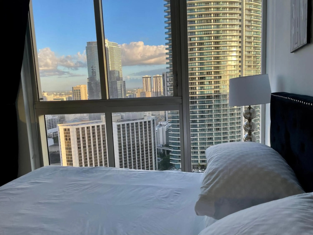 photo 1 of Icon Brickell