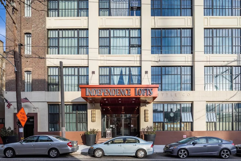 photo 1 of Sosuite at Independence Lofts - Callowhill
