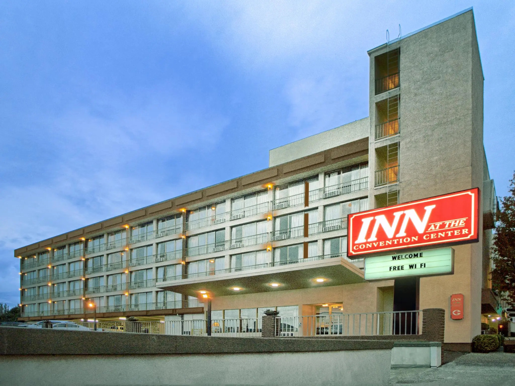 photo 1 of Inn At The Convention Center