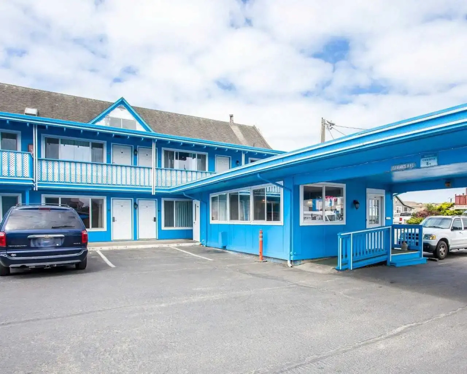 photo 1 of Inn at the Sea
