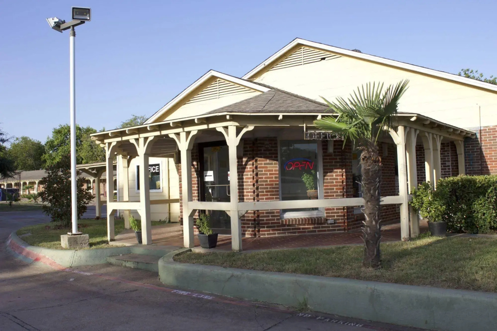 photo 1 of Inn of the Dove