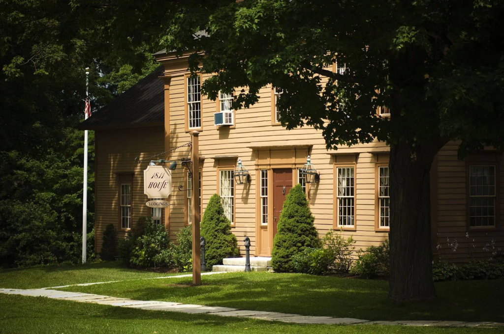 photo 1 of Inns at the Equinox