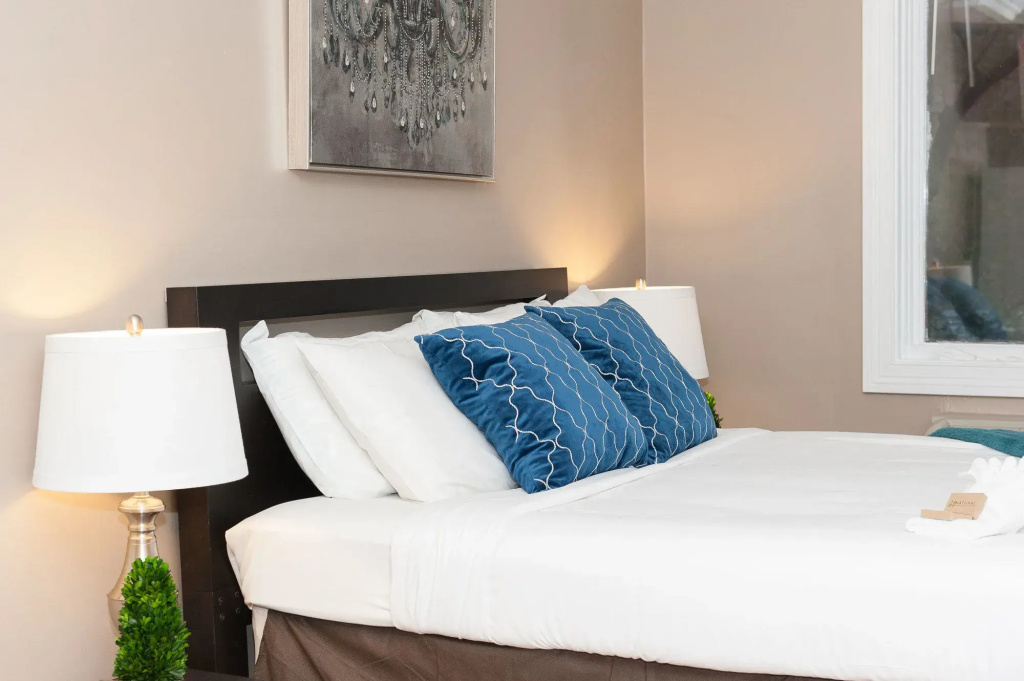 photo 1 of Intimate Studio in Gold Coast by Sonder