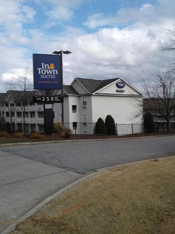 photo 1 of InTown Suites Extended Stay Atlanta GA - Willow Trail