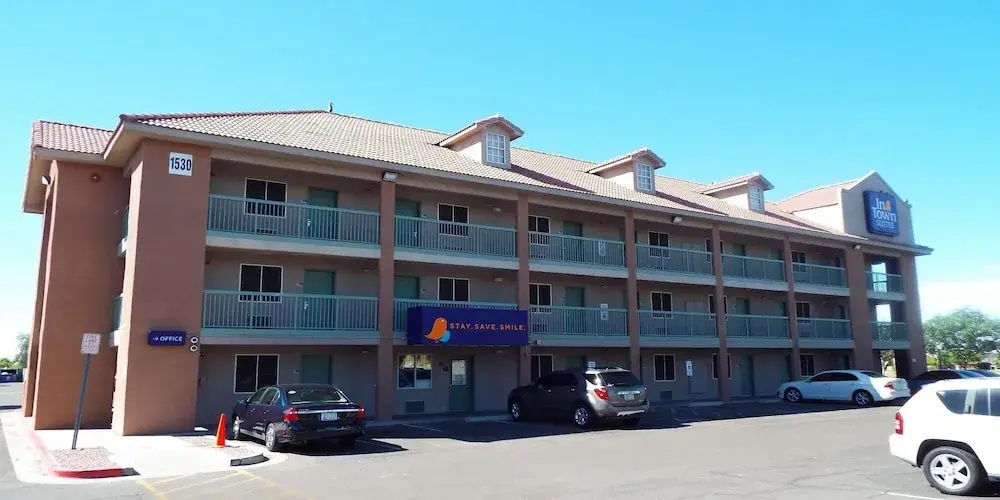 photo 1 of Intown Suites Extended Stay Phoenix Az - West