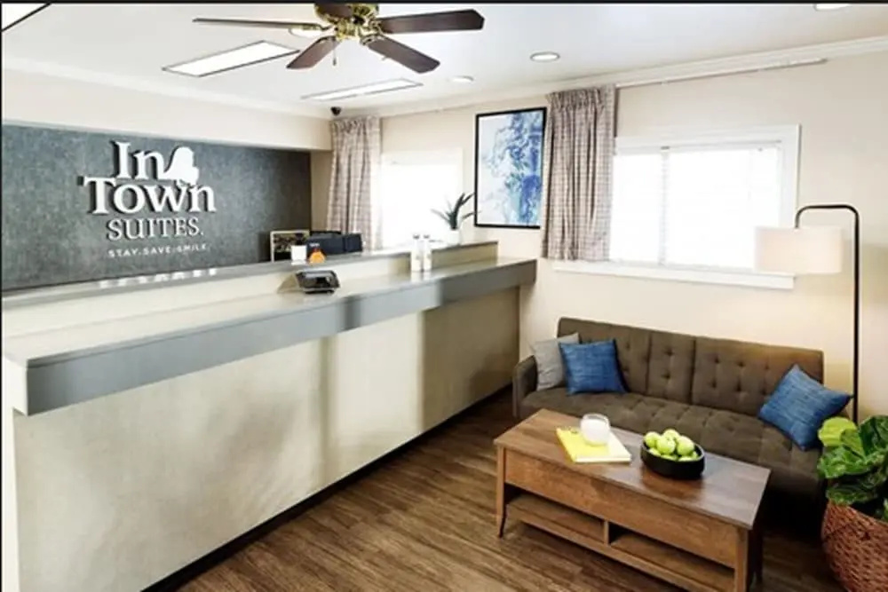 photo 1 of Intown Suites Extended Stay St. Louis Mo - St. Charles