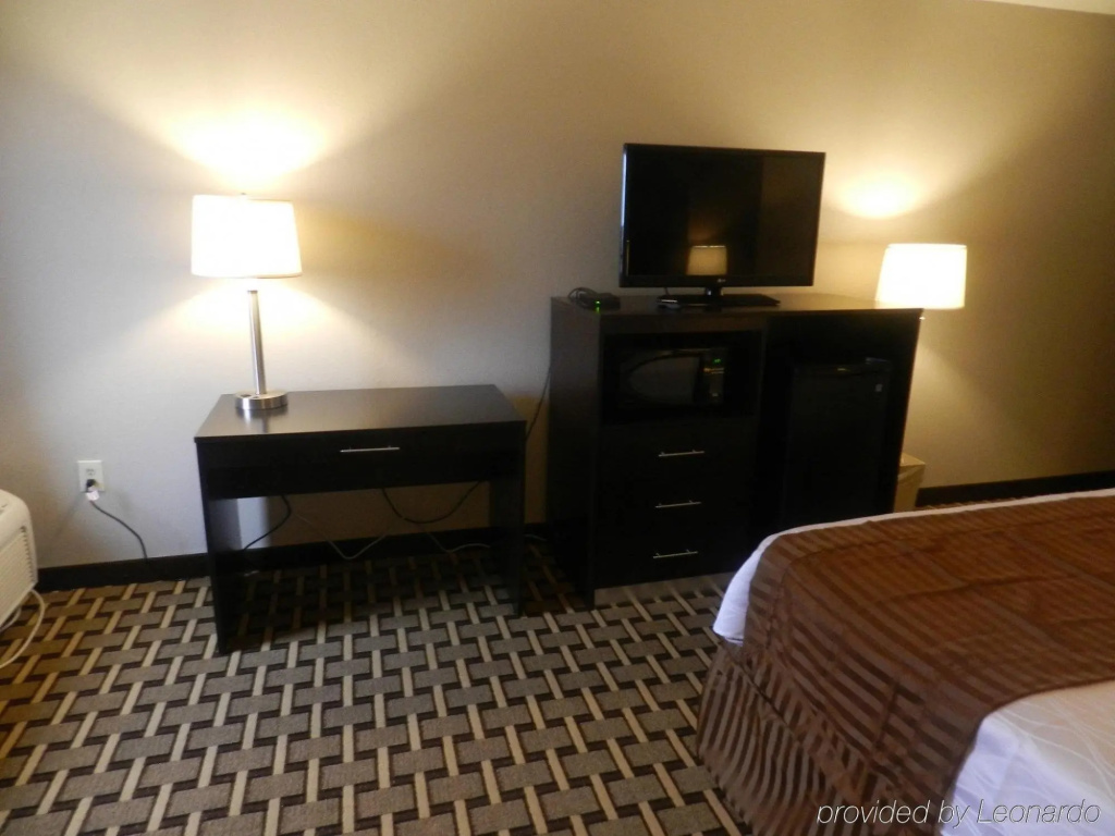 photo 1 of Haven Inn & Suites