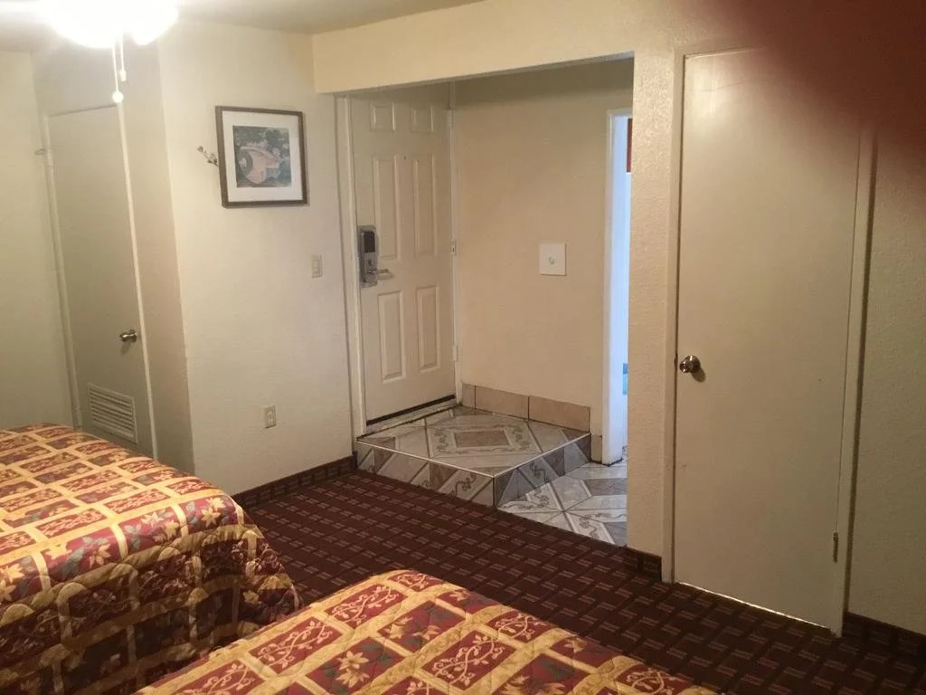 photo 1 of Jerry's Motel Of Oakdale