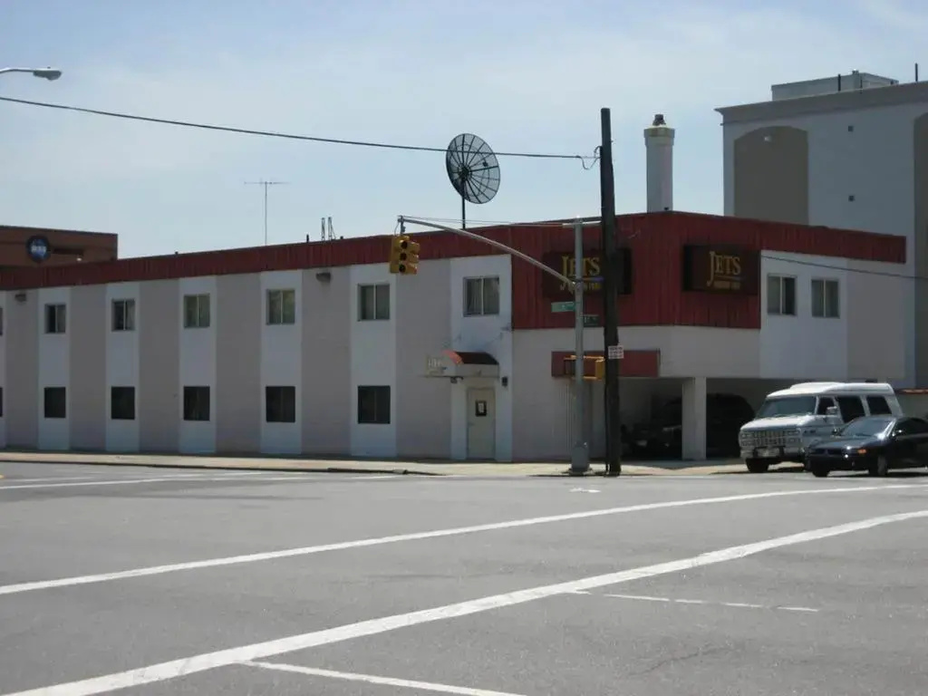 photo 1 of Jets Motor Inn