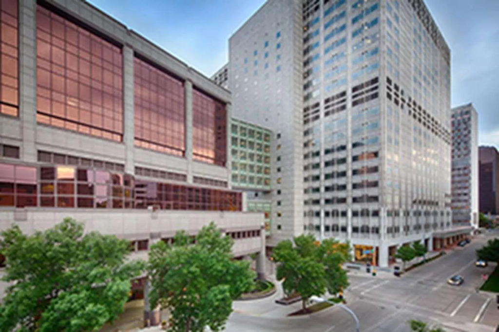 photo 1 of Kahler Inn and Suites - Mayo Clinic Area