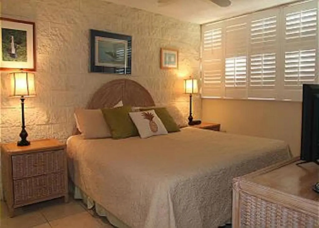 photo 1 of Kanai A Nalu 410 2 Bedrooms 2 Bathrooms Condo