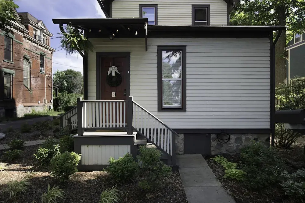 photo 1 of Kara's Kottages @ W. Kalamazoo Ave