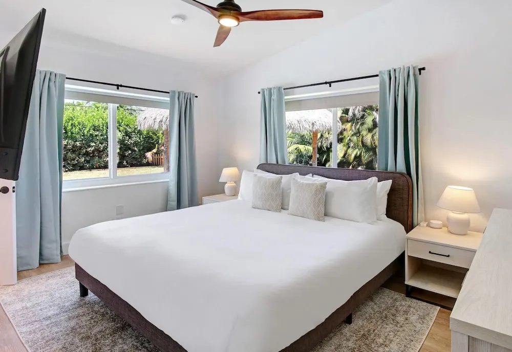 photo 1 of Kasa Cabana Private Outdoor Paradise, Pompano Beach