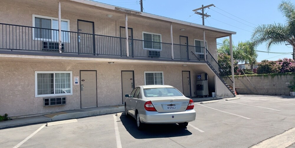 photo 1 of Keystone Motel