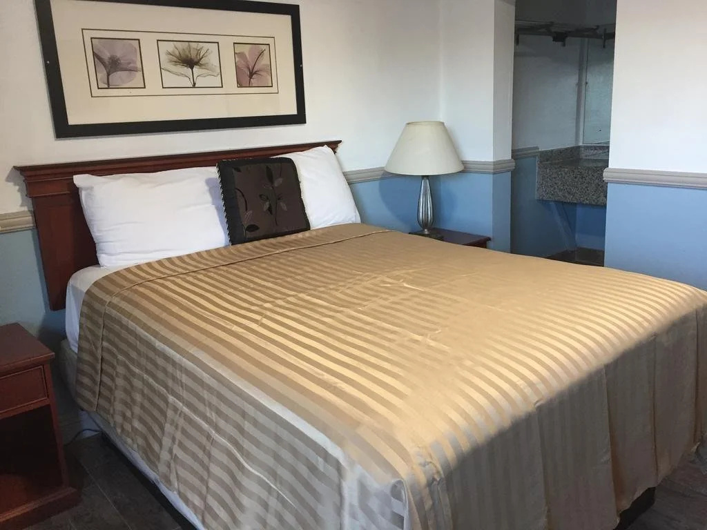 photo 1 of Kings Lodge Motel