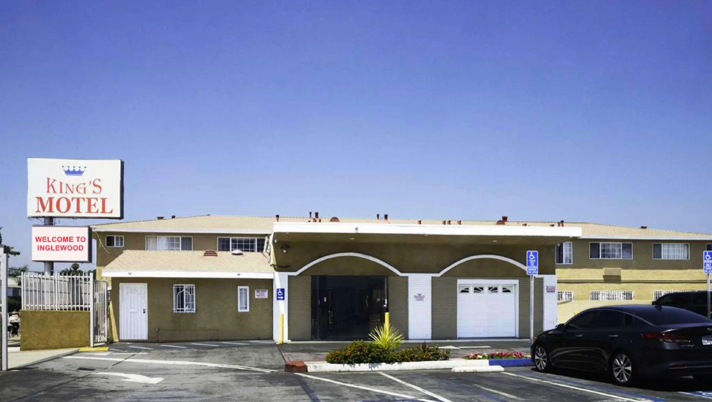 photo 1 of Kings Motel Inglewood