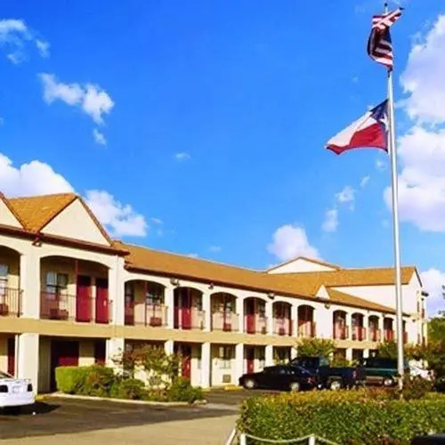 photo 1 of Kingsley Inn  Suites