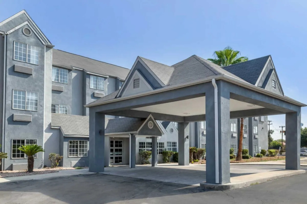 photo 1 of Quality Inn Downtown - near Market Square