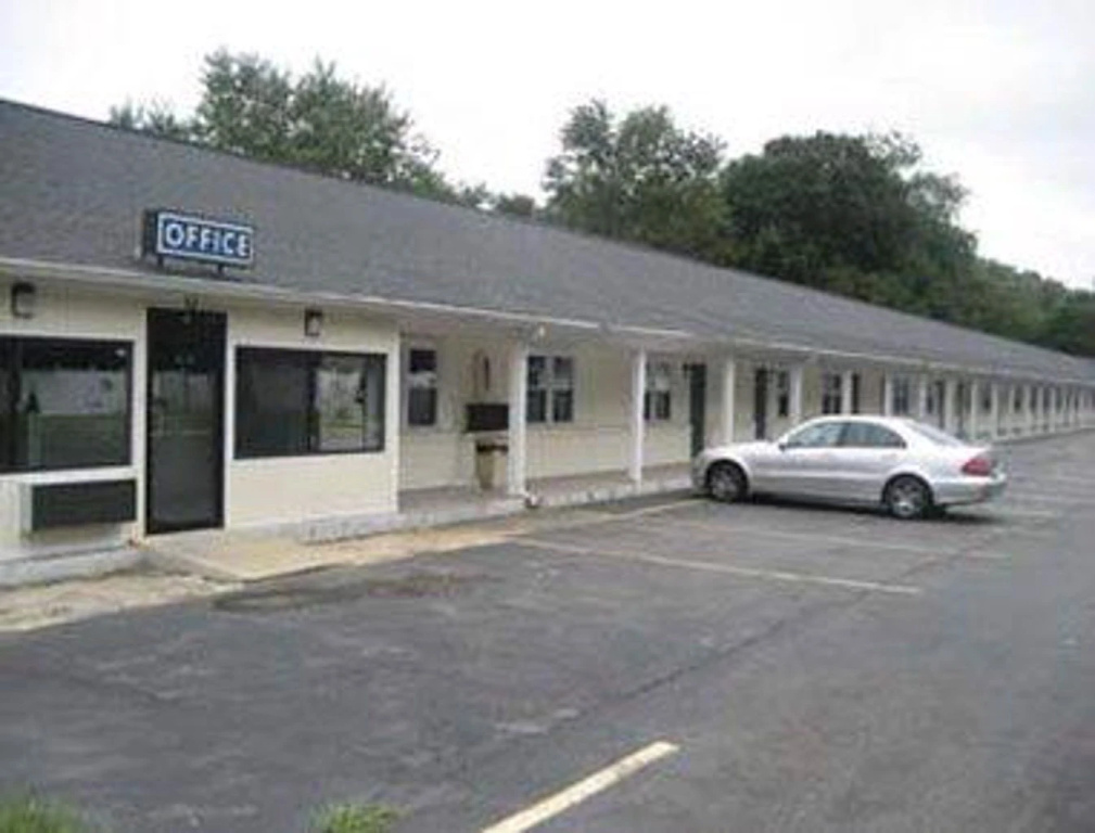 photo 1 of Knights Inn Old Saybrook