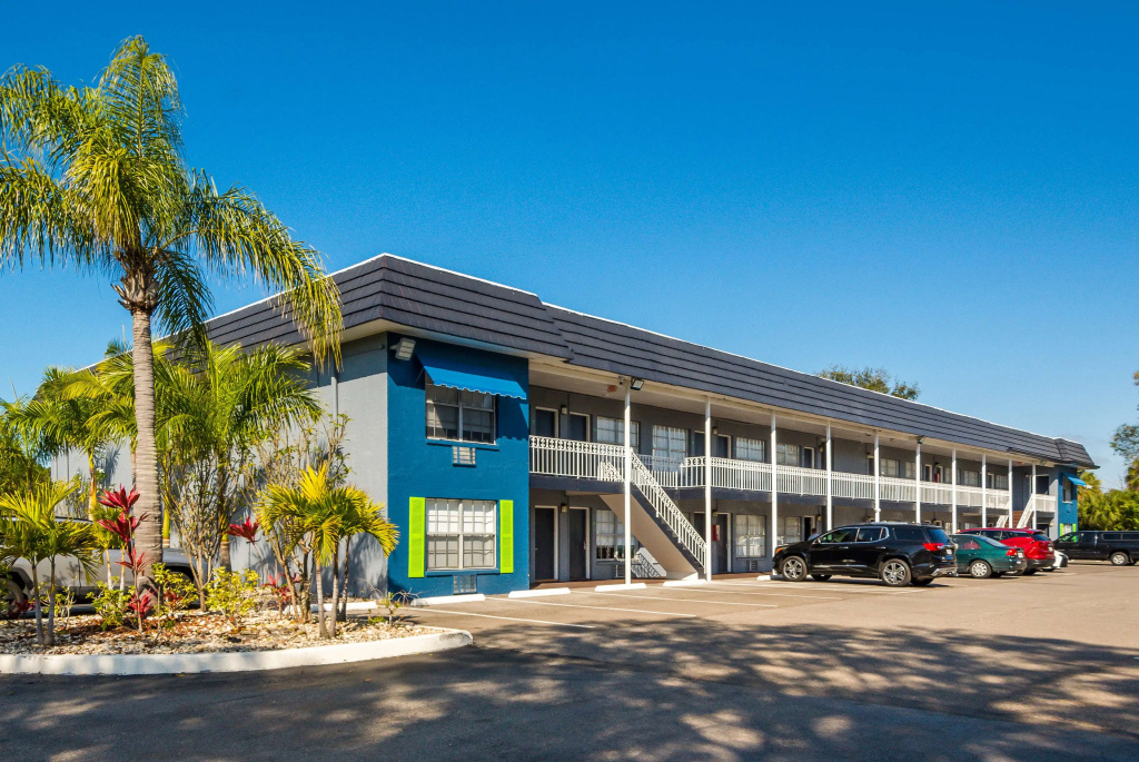 photo 1 of SureStay Hotel by Best Western Sarasota Lido Beach